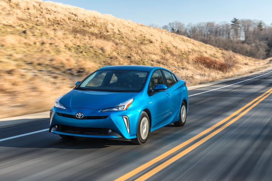  Toyota Prius XLE AWD-e 2019 года  (NA) (фото 24 из 40)